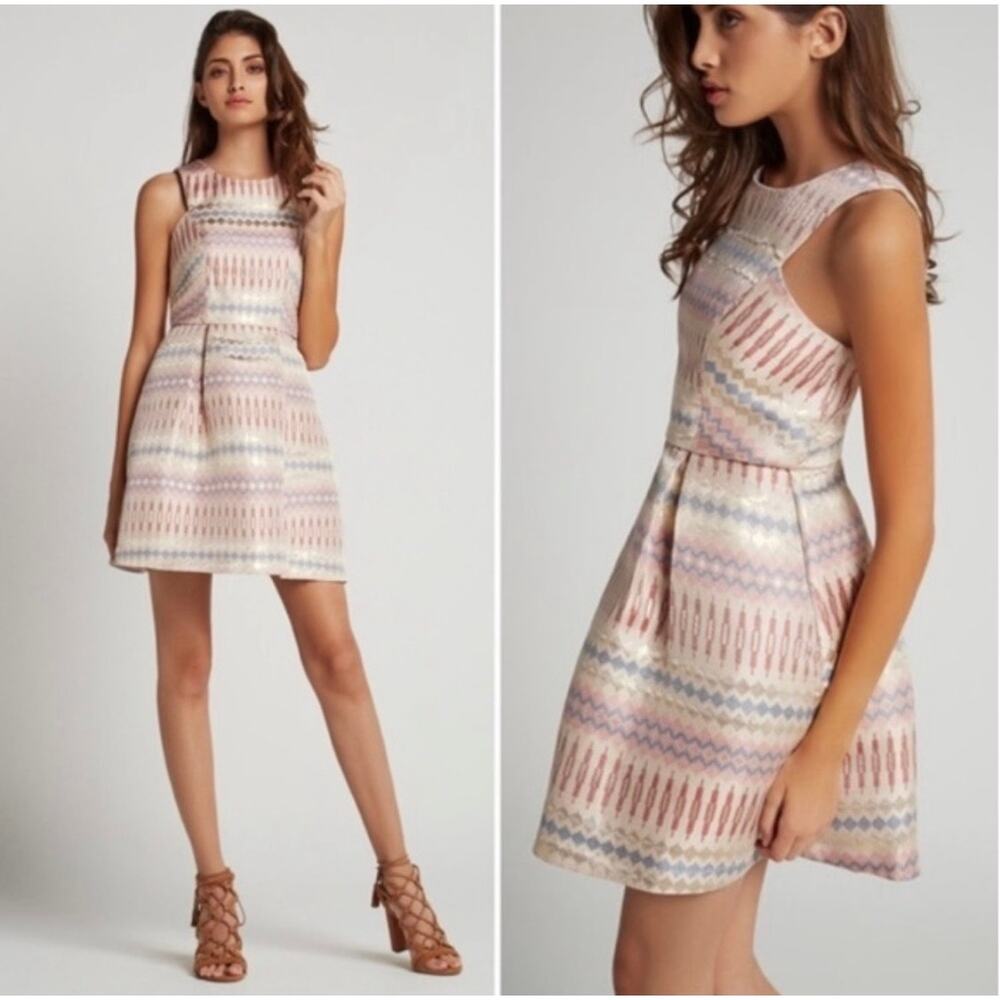 BCBGENERATION Jacquard Metallic Pattern Dress Canton Fit Flare Pastel Mini Sz 8